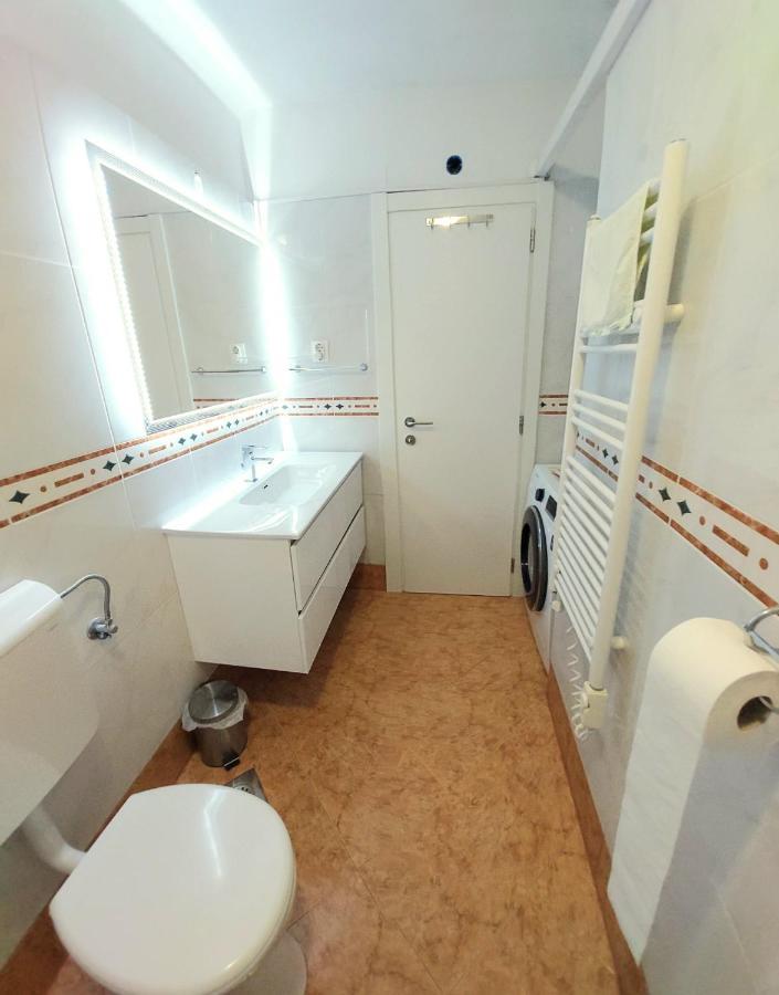Apartman Tina *