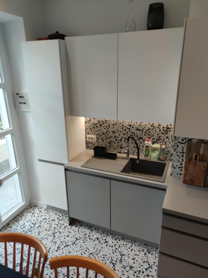 Apartamento Specious And Newly Decorated At Bacvice *