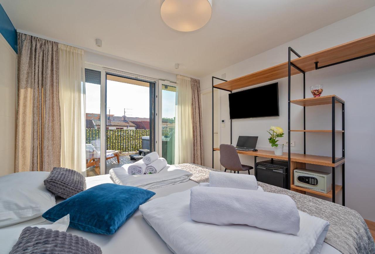 Seven Seas Bed & Breakfast Split