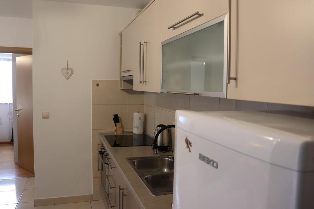 Kikaso - Near Mall Of Split, Free Parking