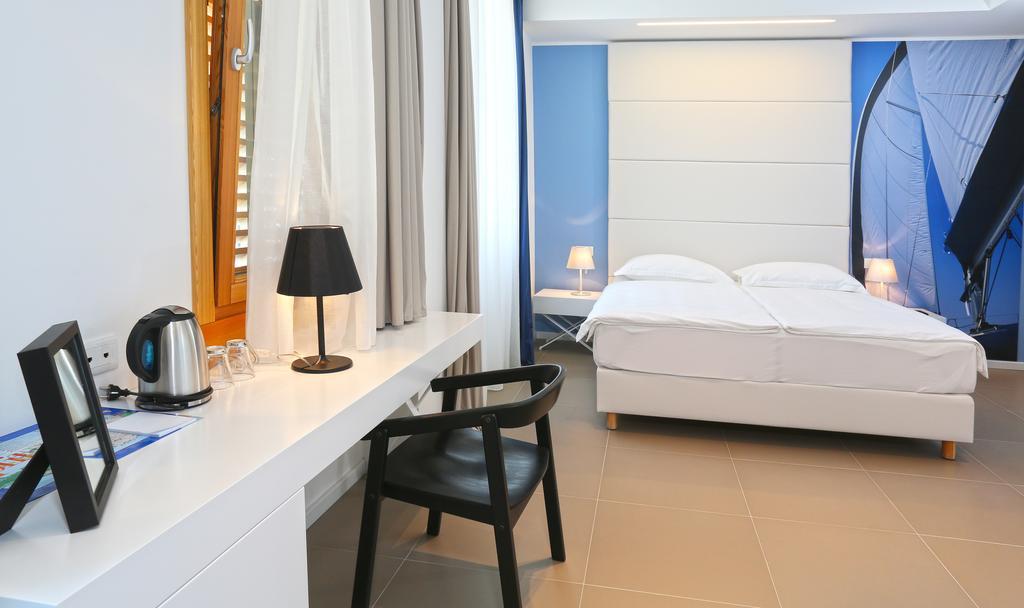 Scalaria 4* Split