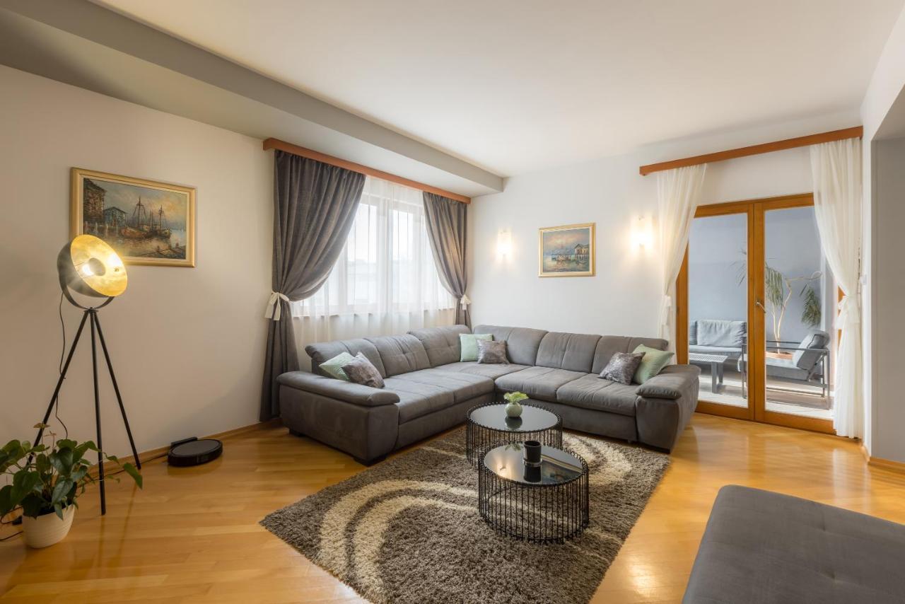 Ps Apartment