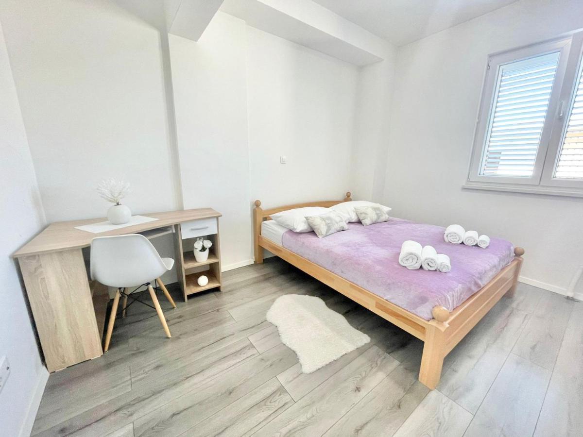 Apartman Niko Apartment Split