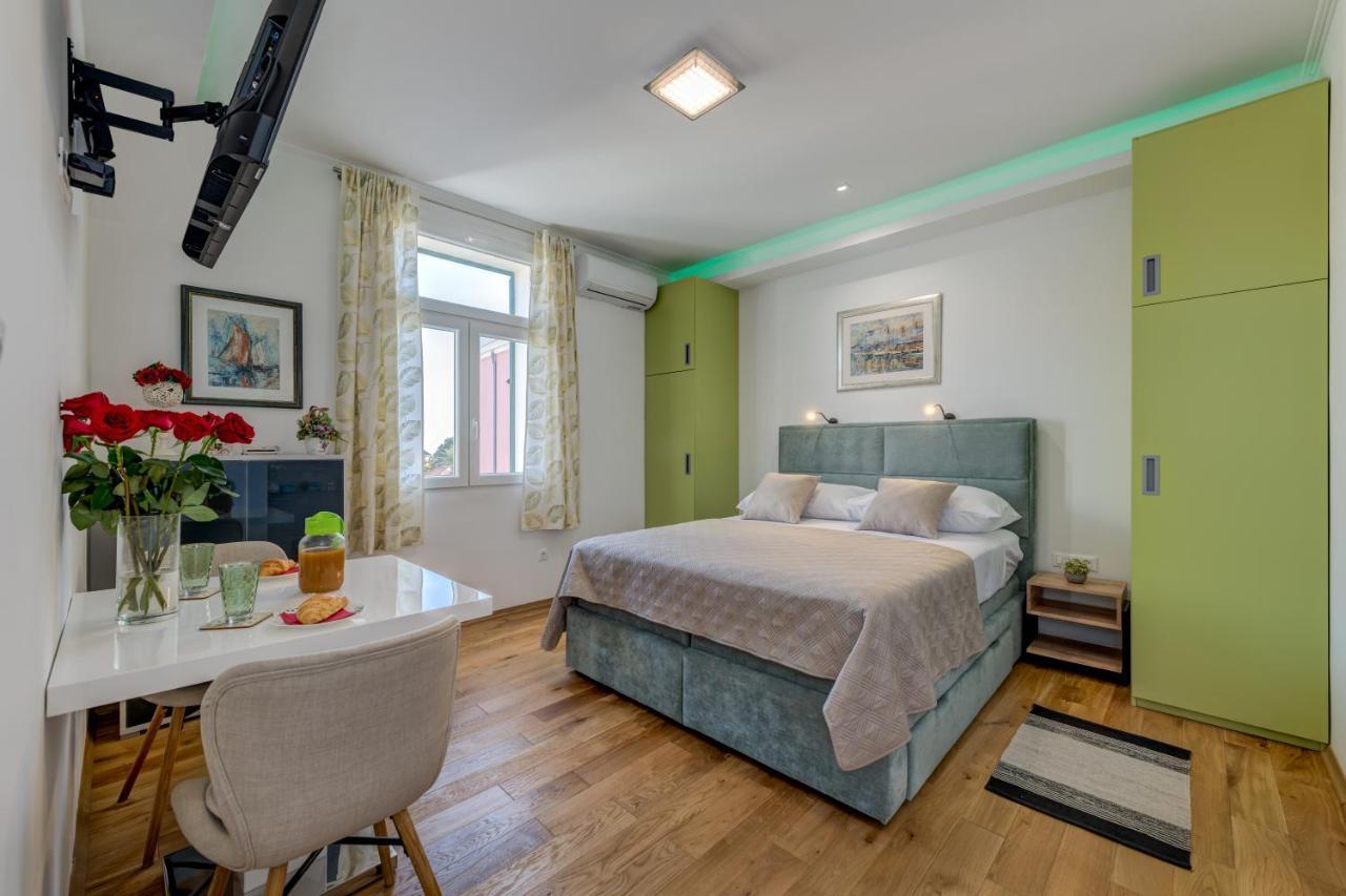 Marjan Nest * Split
