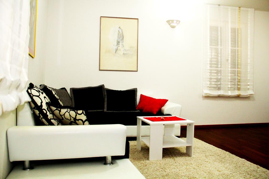 Promenade Apartment