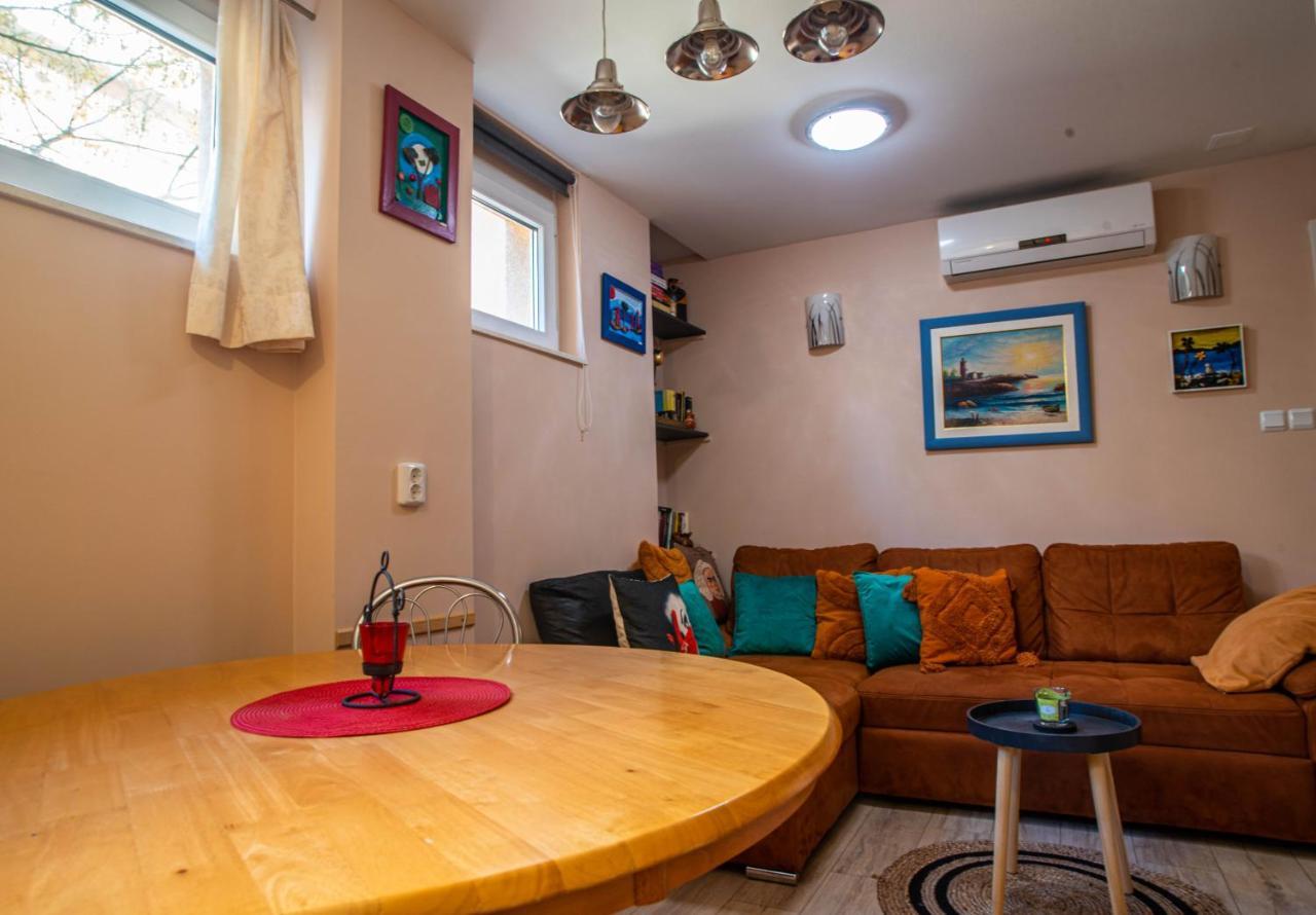 Carlos Apartman Split