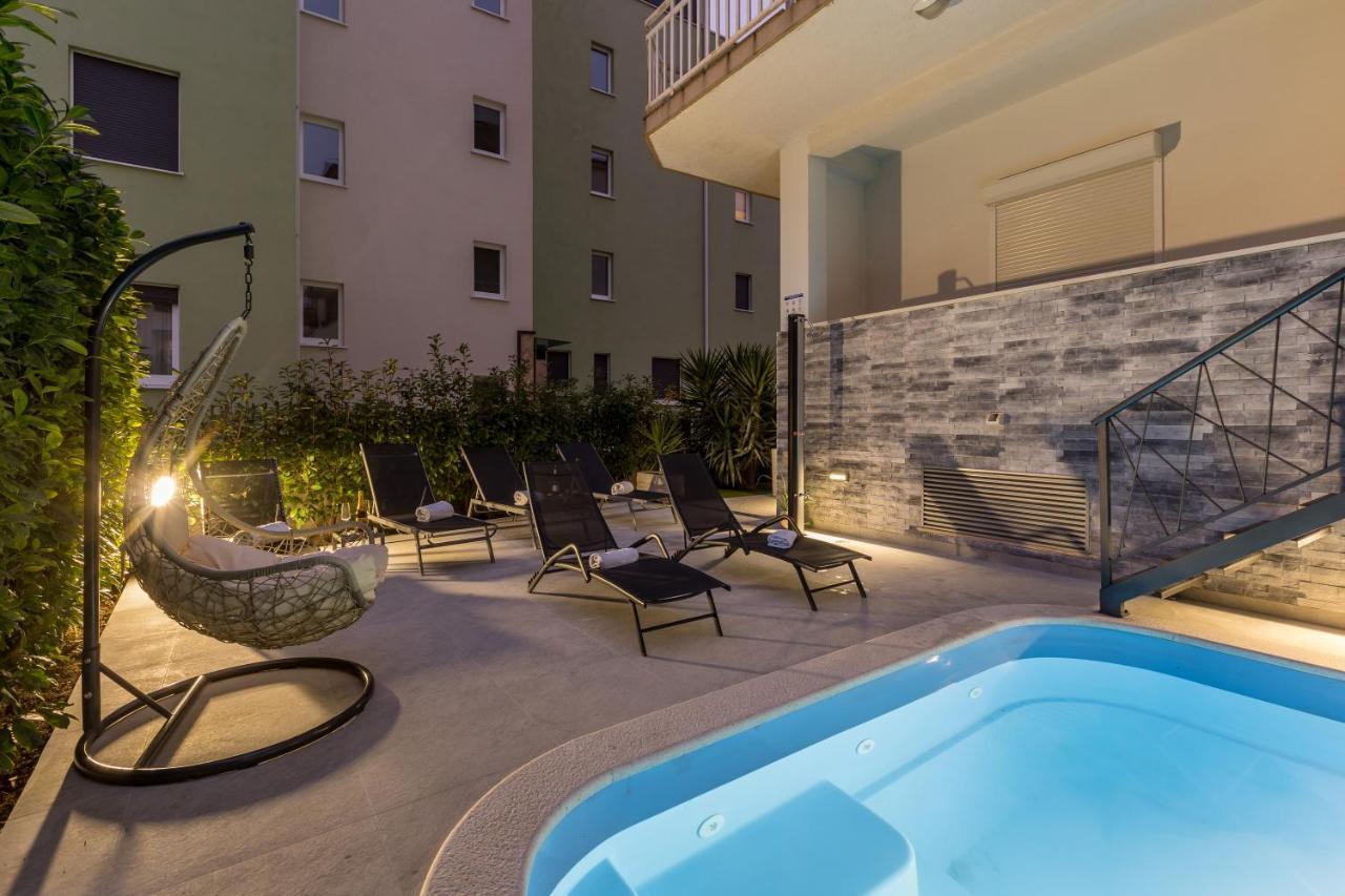Stobrec Apartment *
