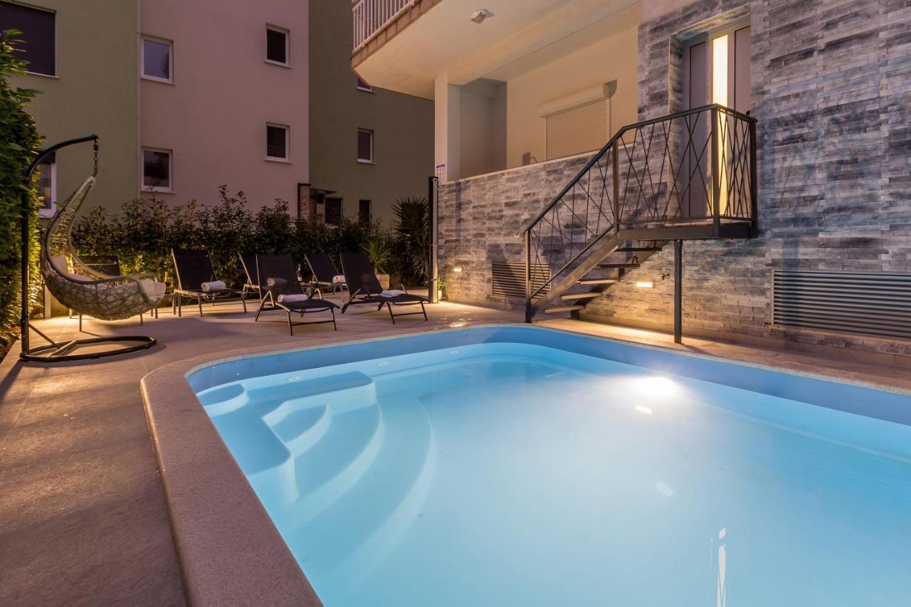 Stobrec Apartment