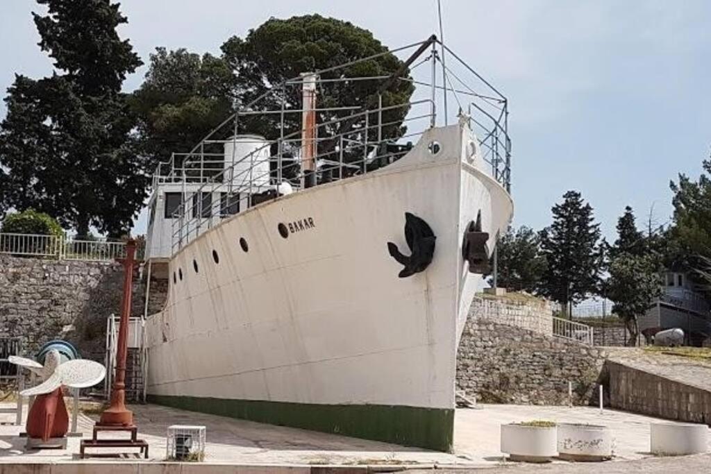 Drago 4* - 2 Minutes From The Town Centre