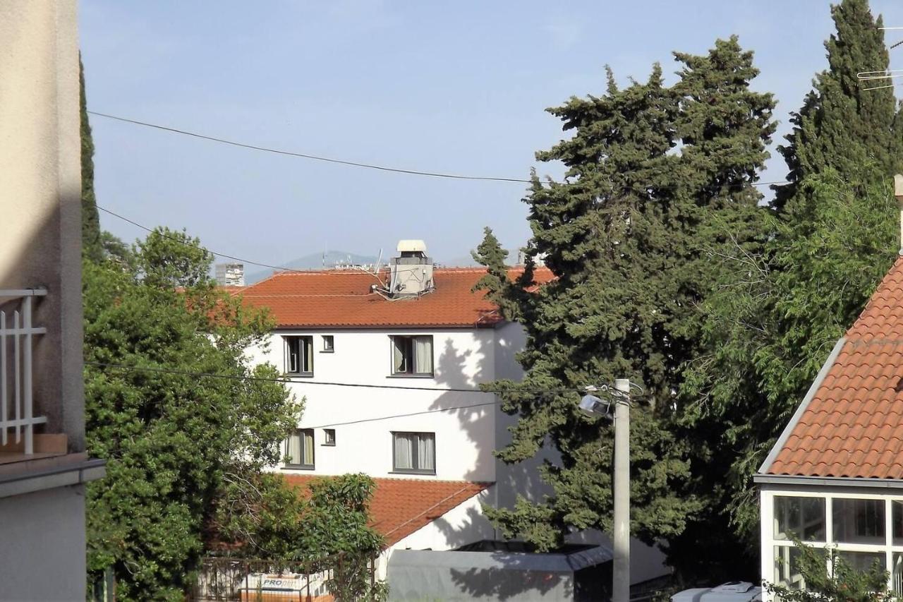 Apartamento 4 Sleeps 4 Guests *