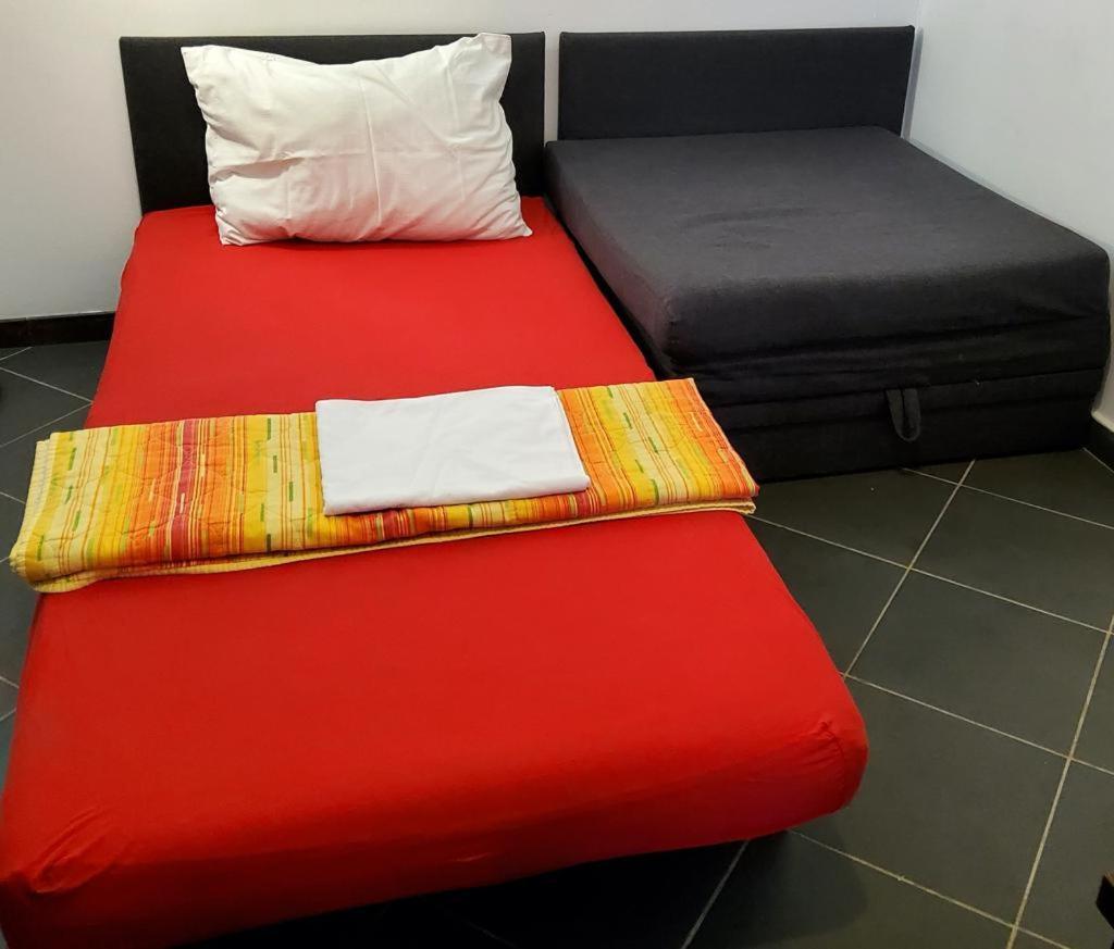 Charming 3 Sleeps 4 Guests Apartment Split