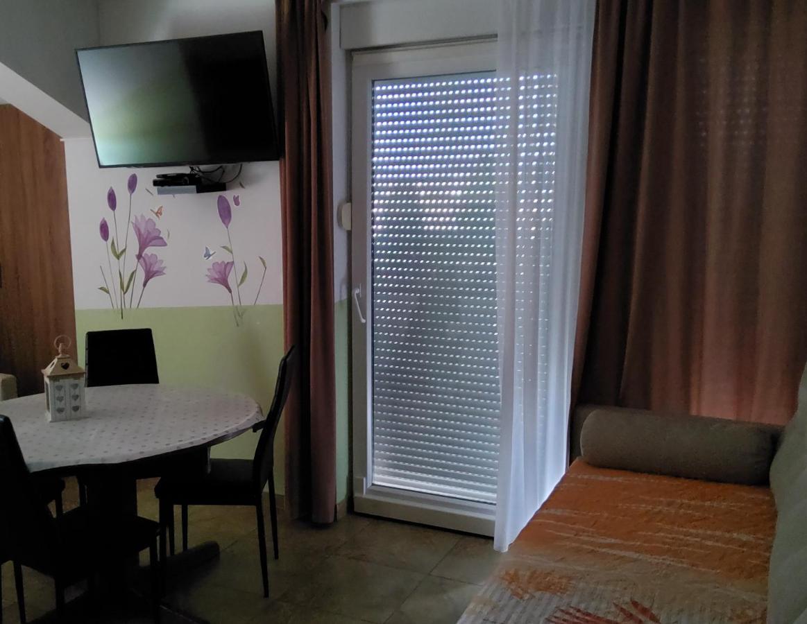Appartement Captivating 15 Sleeps 4 Guests Split