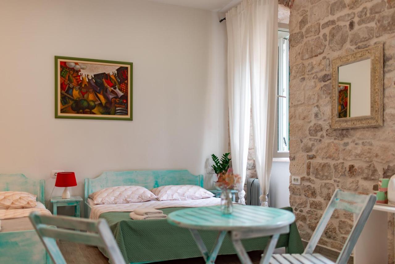 Guest house And Djanovic Split