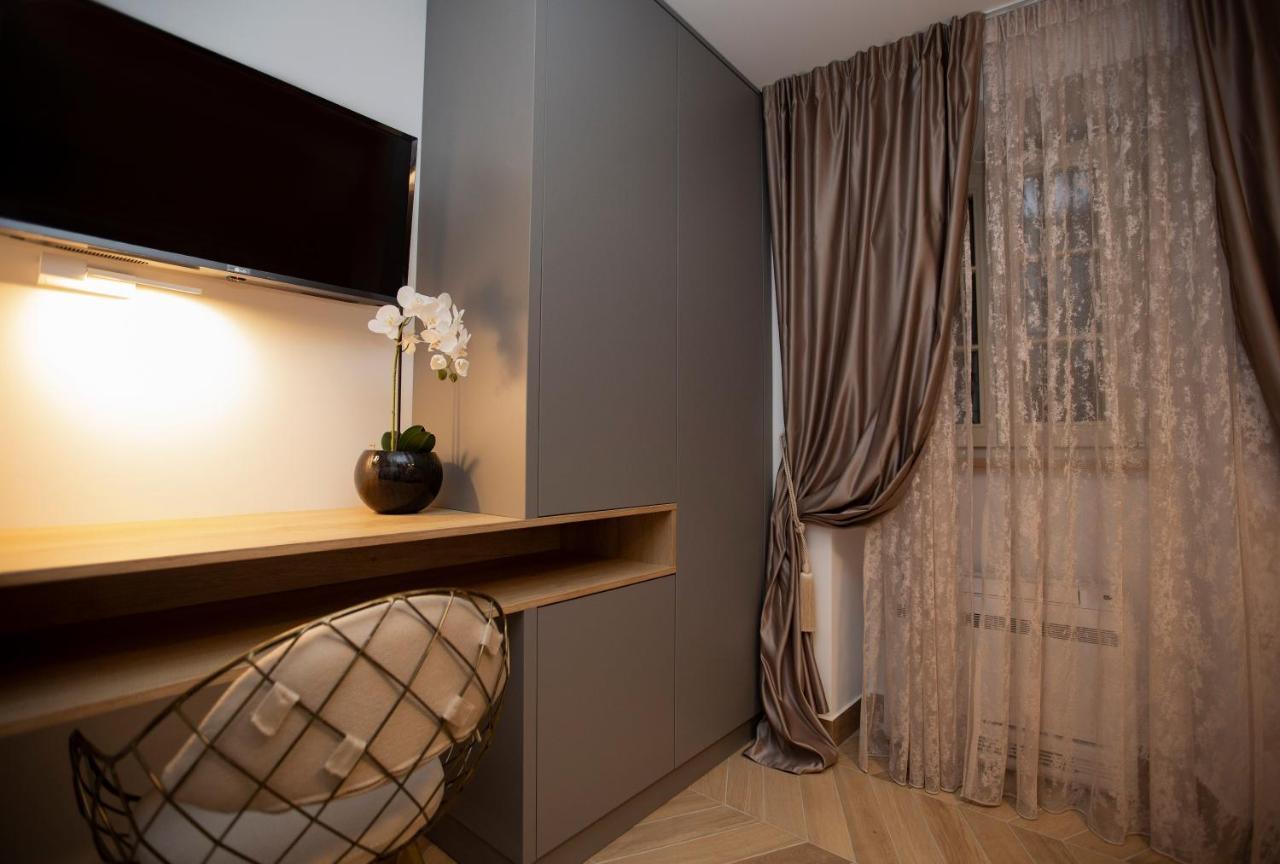 Luxury Lilly 2 Apartment Split