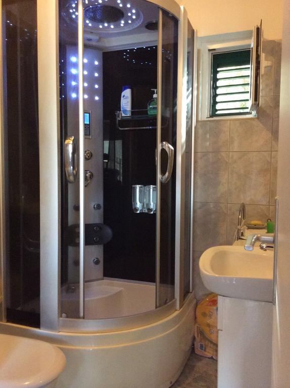 Kameni Val Apartman *