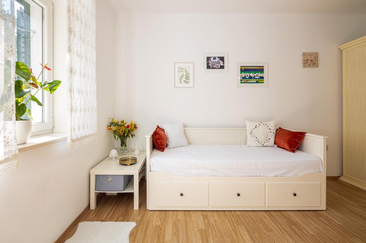 Marianne's Place Apartment