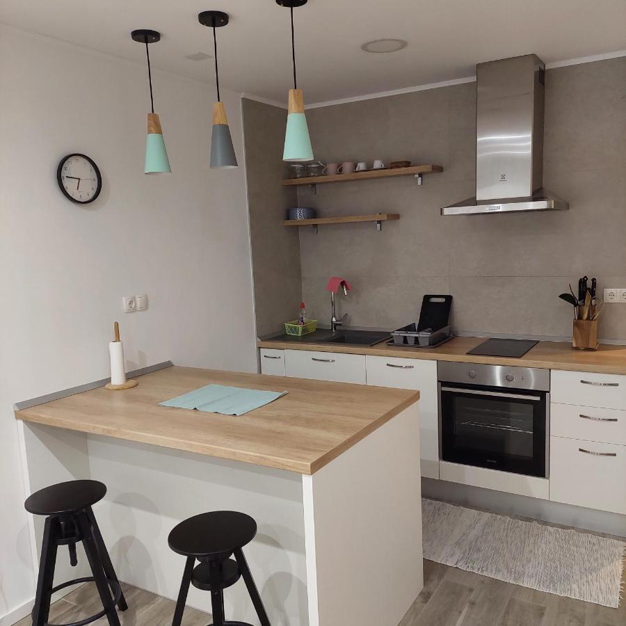 Apartman And Modern Emili