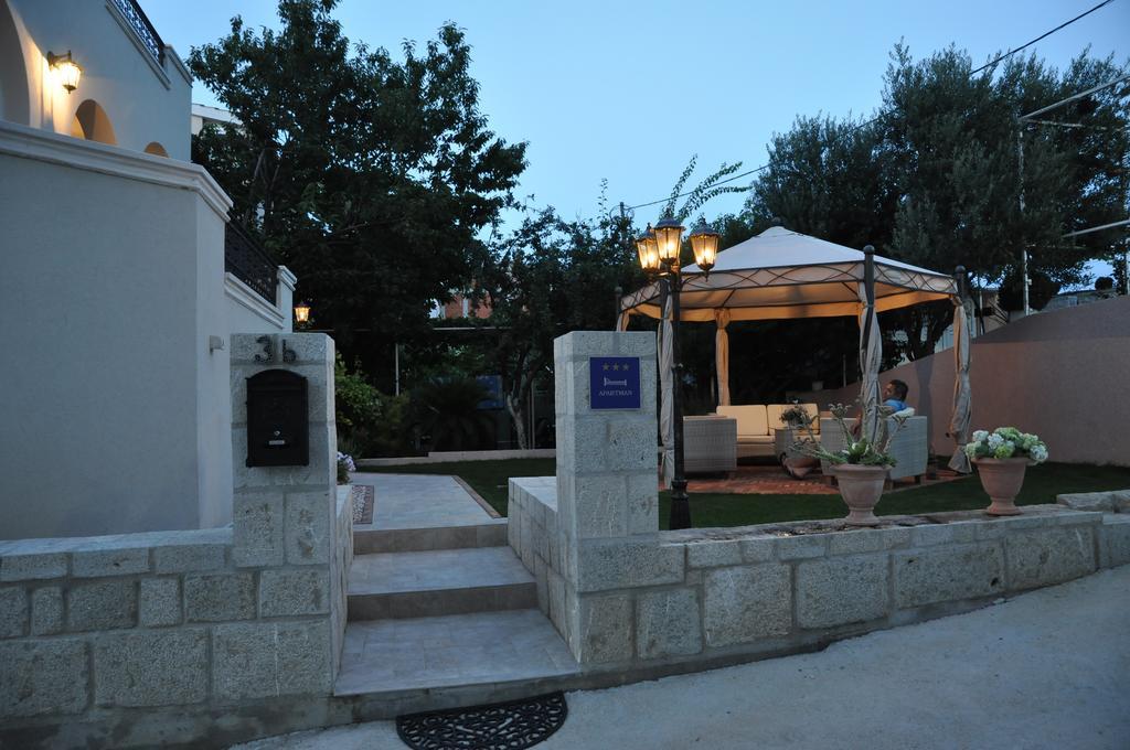 Villa Sime & Cvita *