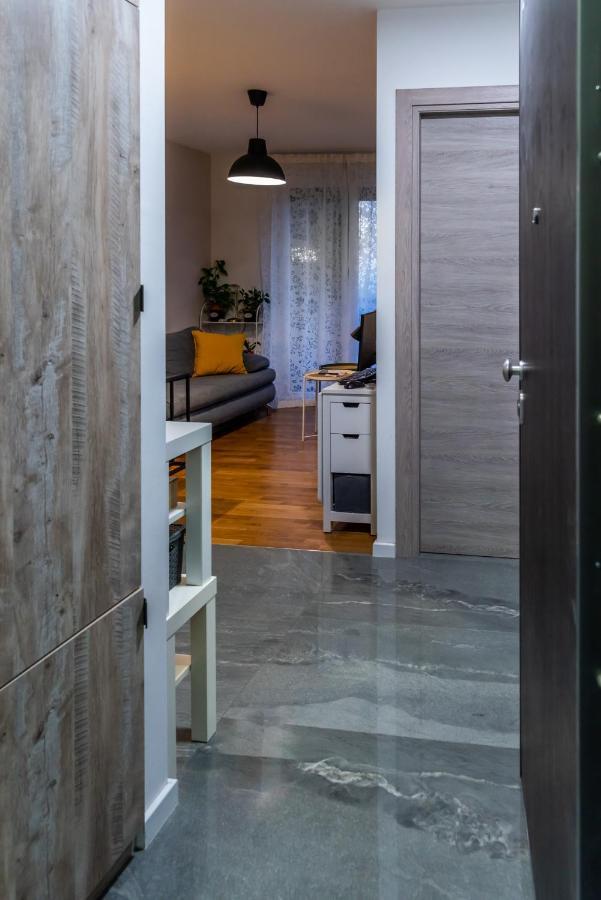 Luxury Ruby Apartment