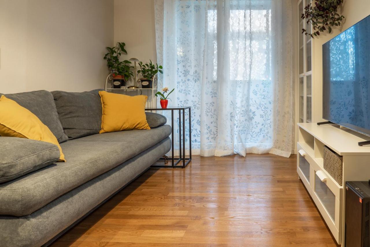 Luxury Ruby Apartment *