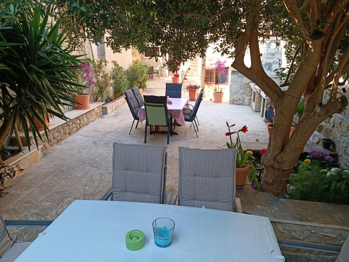 Apartment Diocletian Garden Centar Split