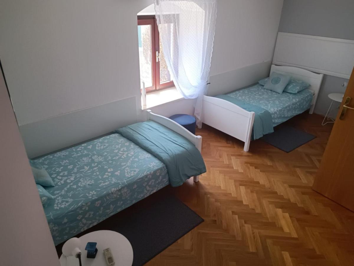 Diocletian Garden Centar Apartment *