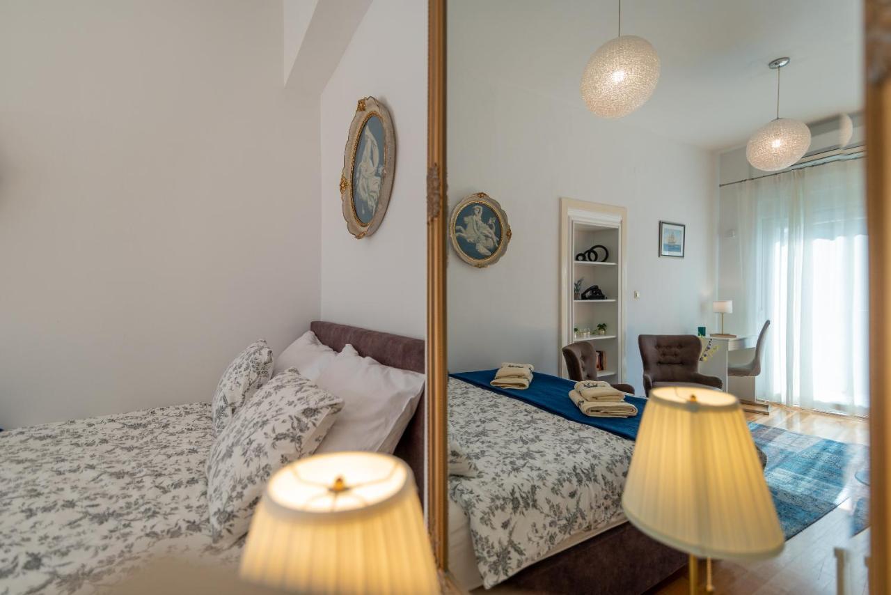 Apartman At Bacvice *