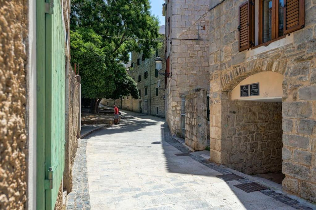Diva 1,stylish Centrally Located Near Apartment Split