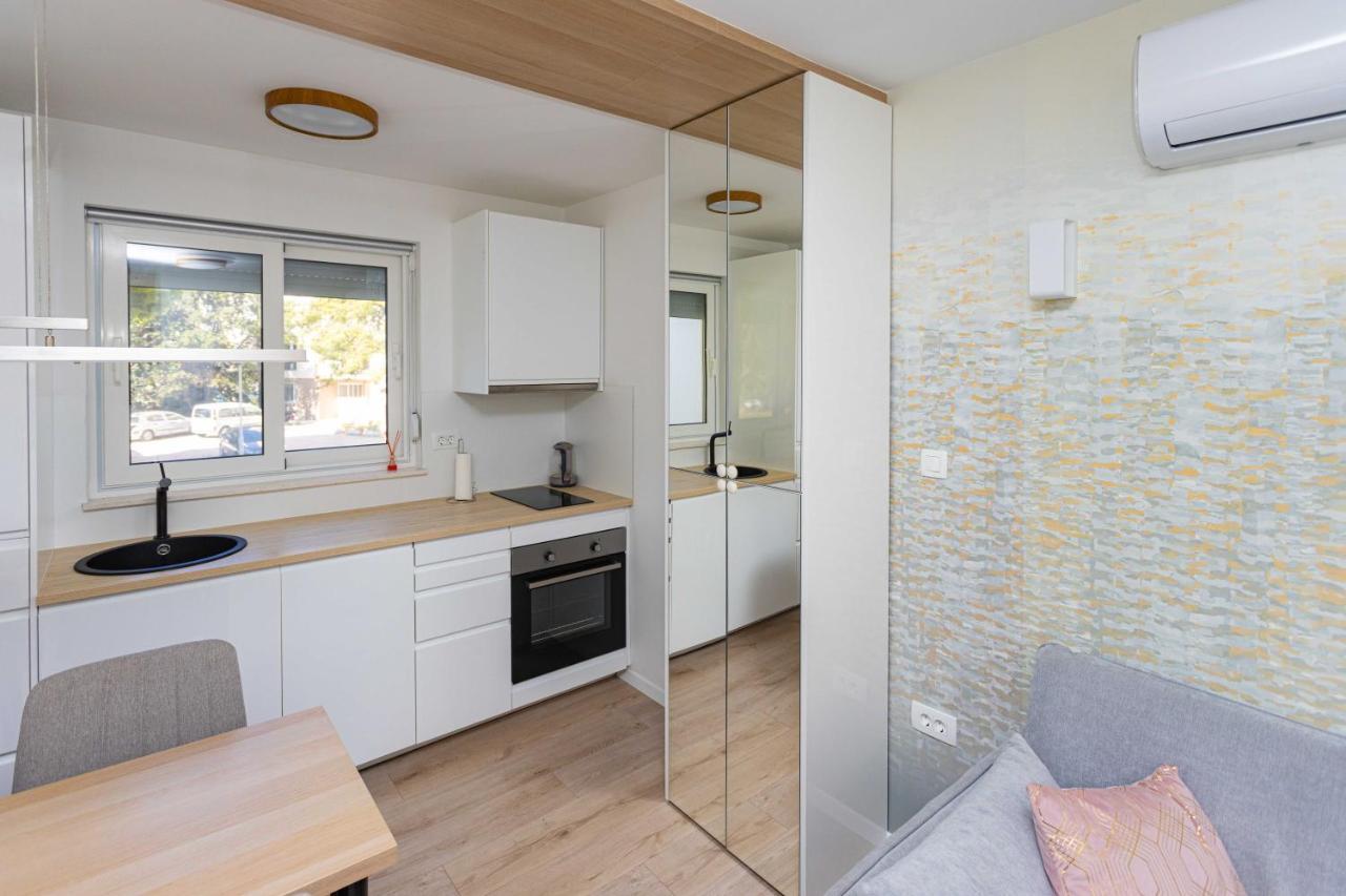 Nada Apartment Split