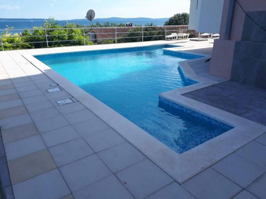 Sea View With Swimming Pool Near Split