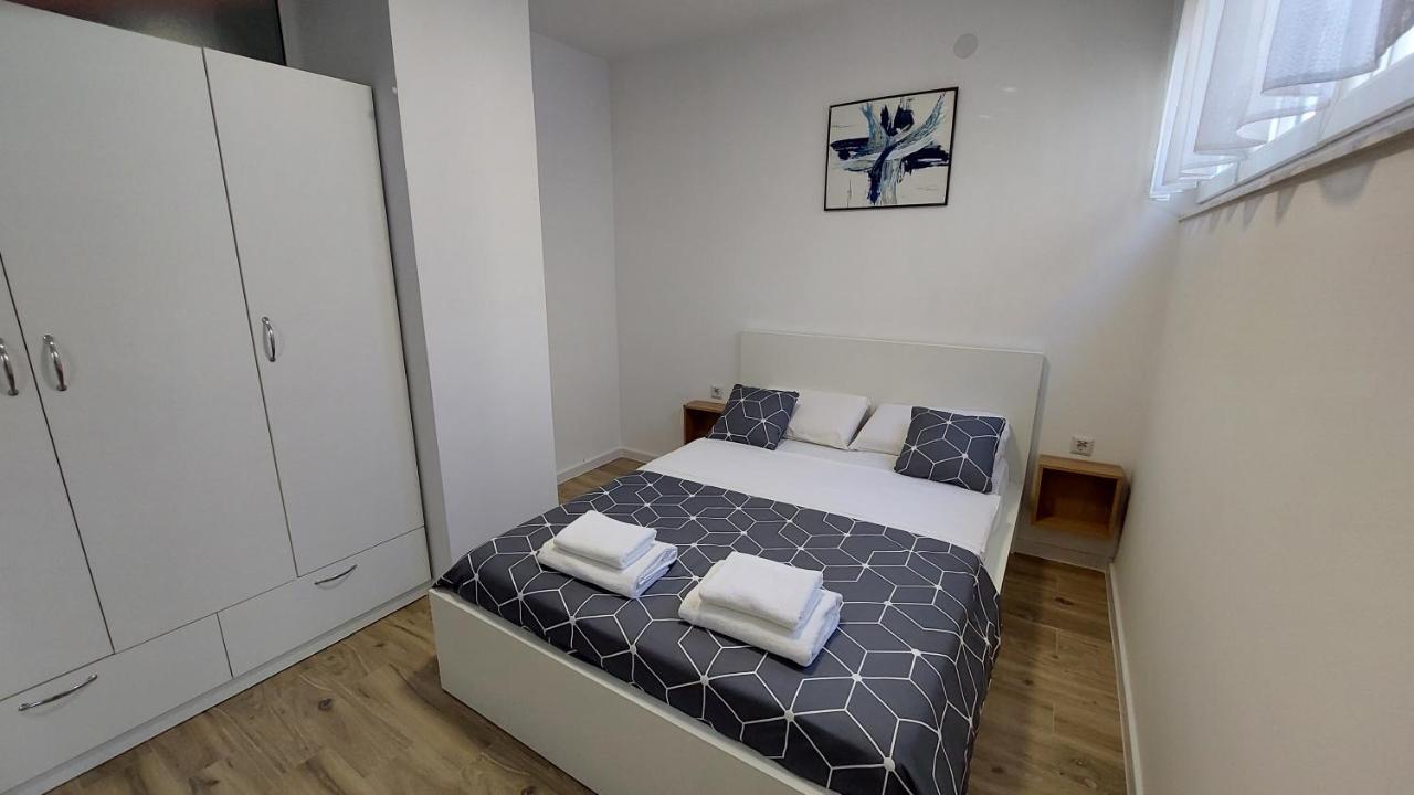 Apartment Adora