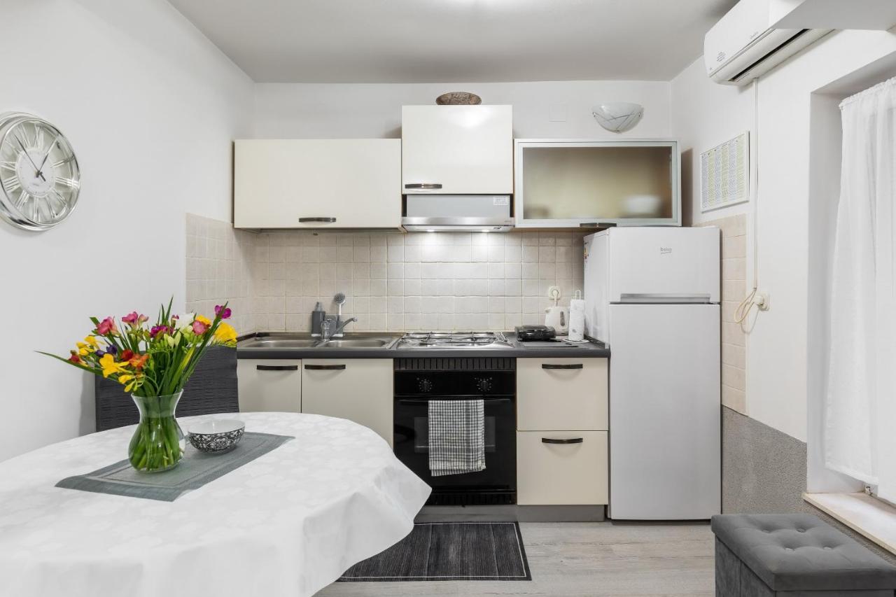 Toniko Appartement *