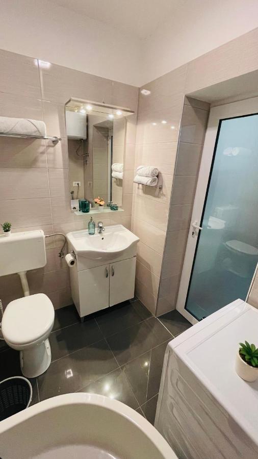 Apartmans And Madunic I Guest house 3*