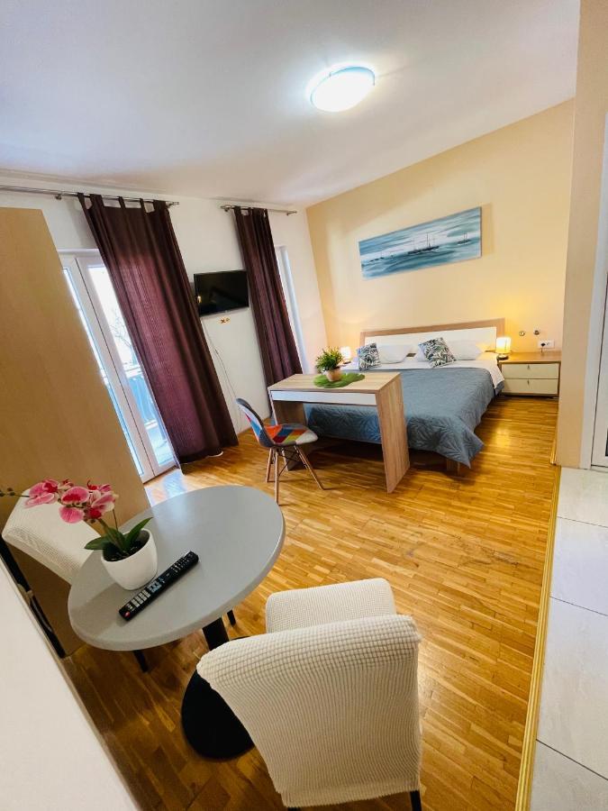 Apartmans And Madunic I