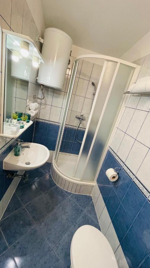 Apartmens And Madunic V Guest house Split