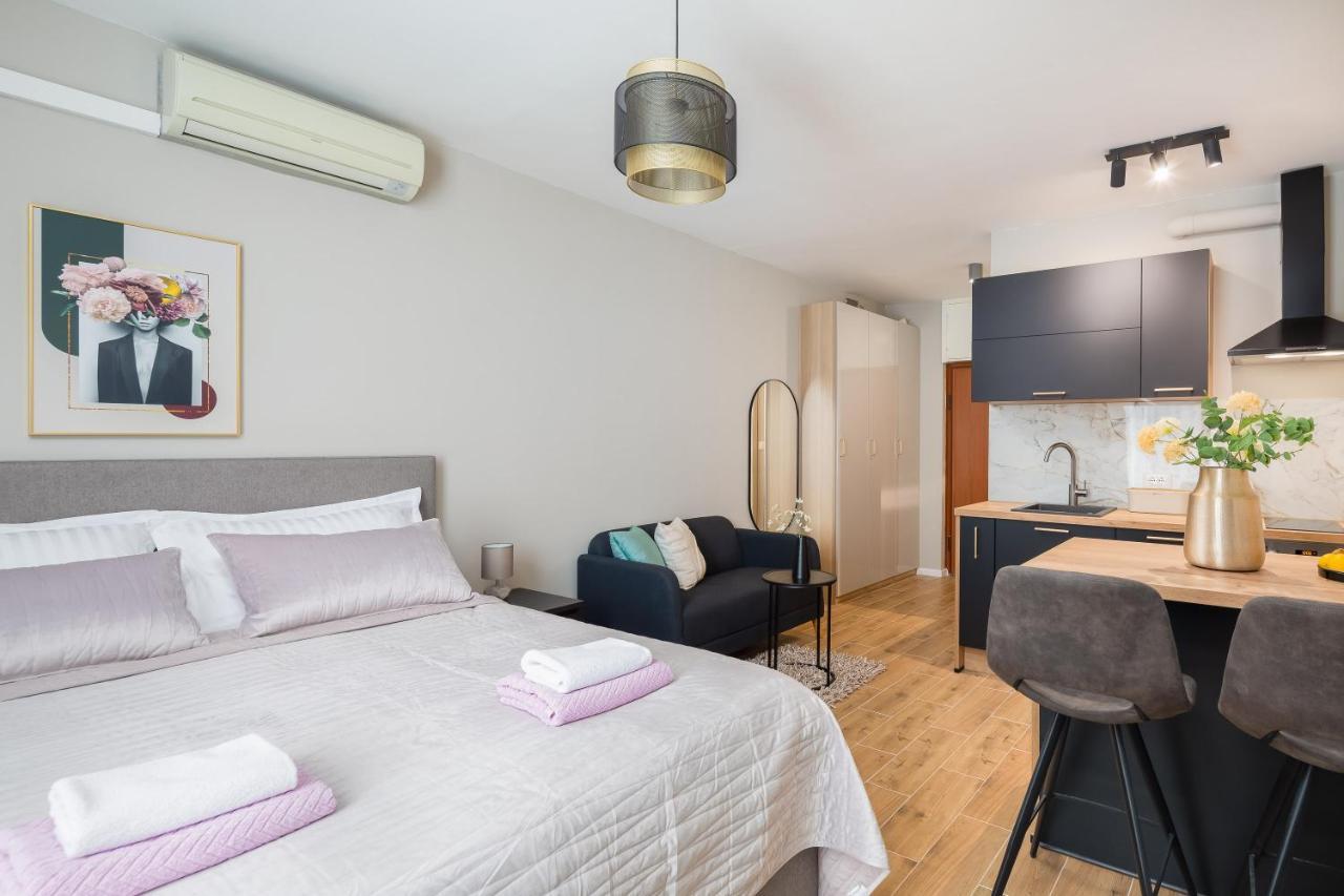 Luxury Near The Sea Apartment