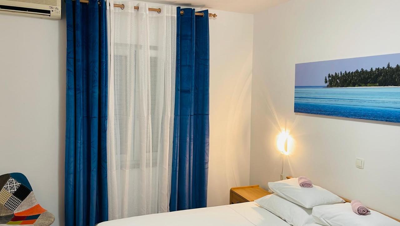 Guest house Apartmens And Madunic V *