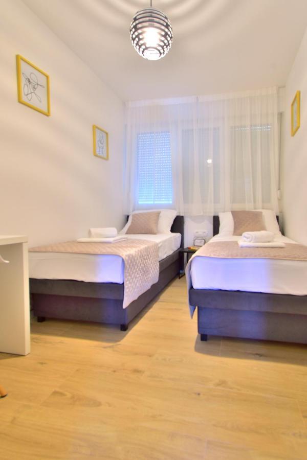 Apartment Maia *