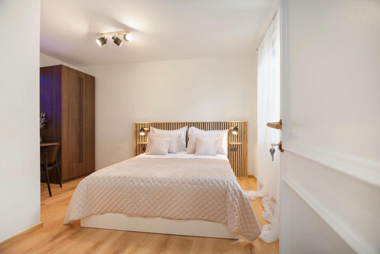 Urbi Et Orbi 2 Apartman Split
