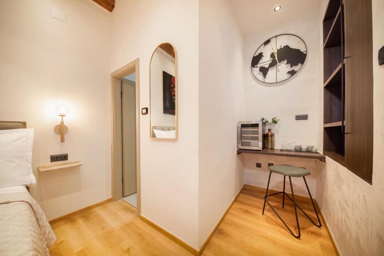 Urbi Et Orbi 2 Apartman *