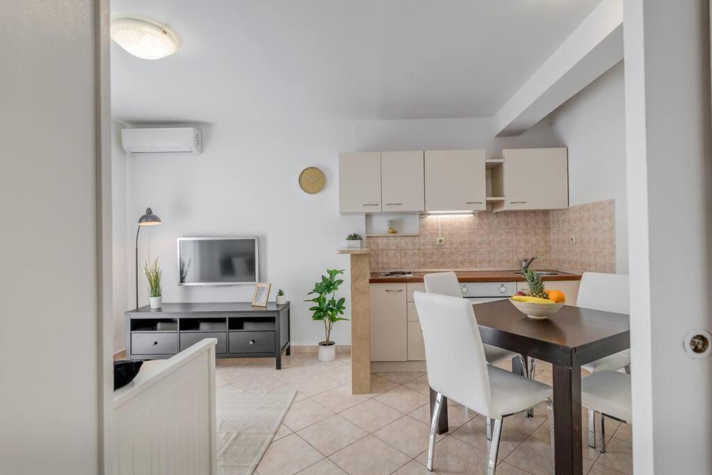Apartment Beach * Split