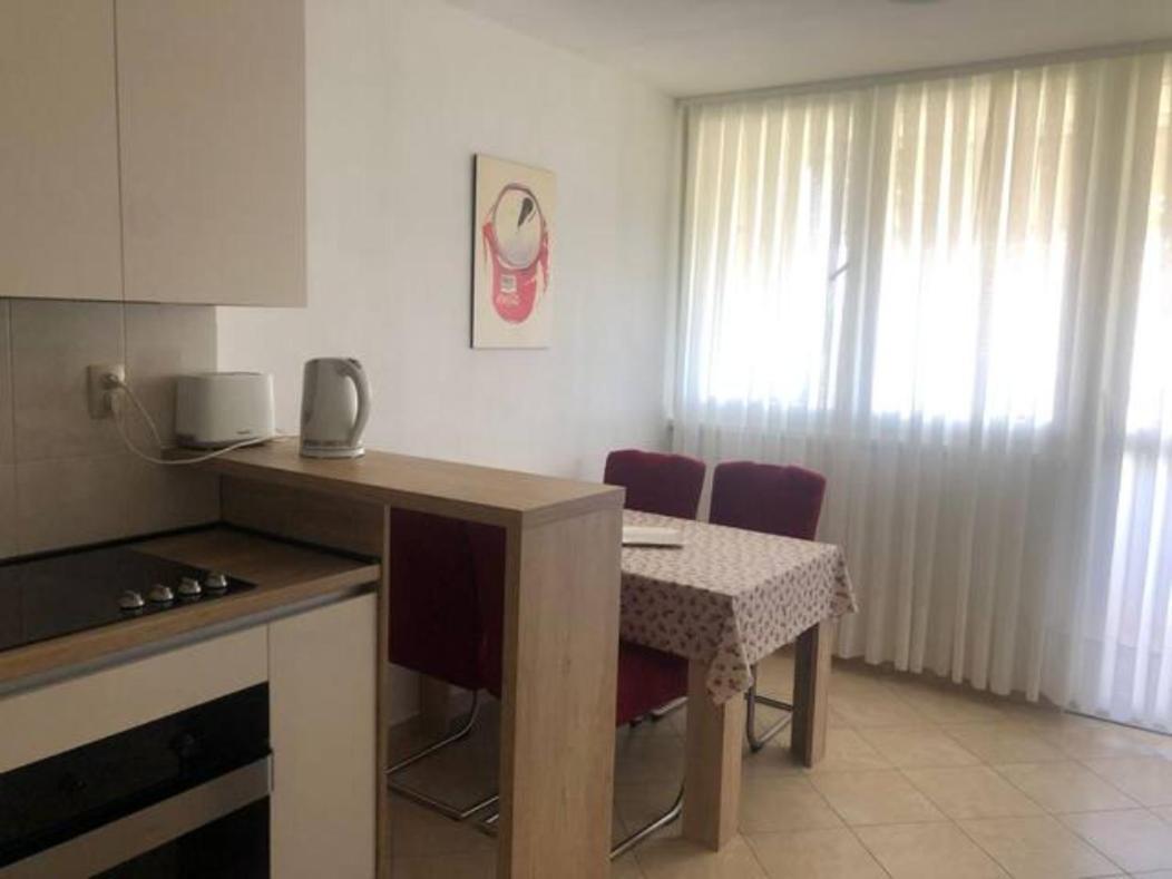 Maja Apartamento *