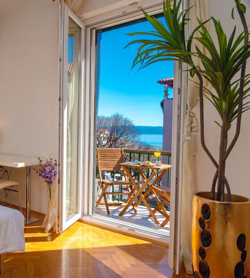 Palomar Luxury