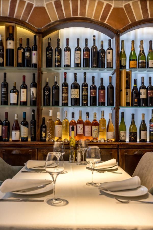 Leonis Restaurant & Acomodação com café da manhã  Split
