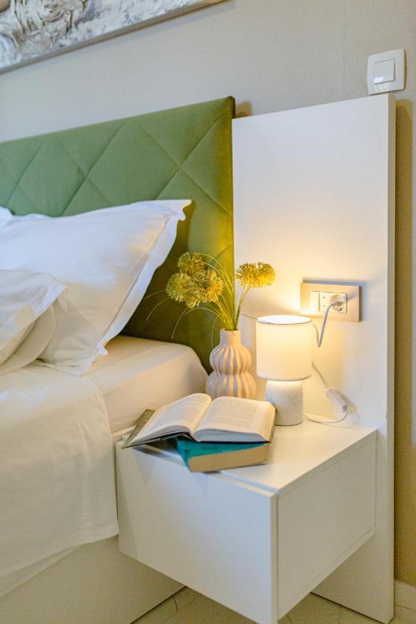 Luxury New 5* In The Center Of Apartment *