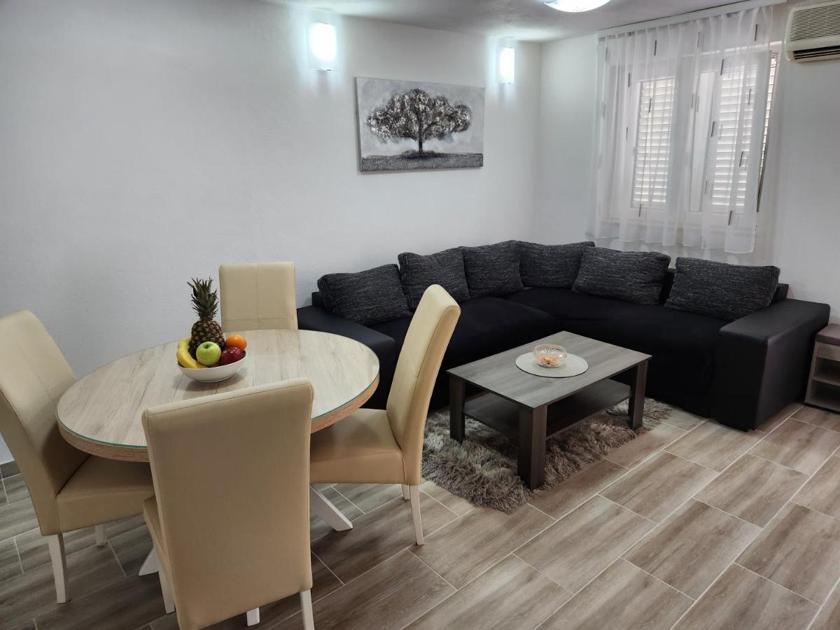 Appartement Luxury Apartmens *
