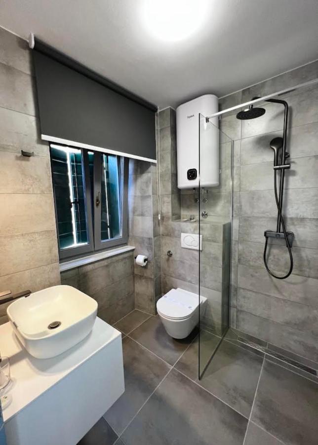 Tri Lava Luxury Living