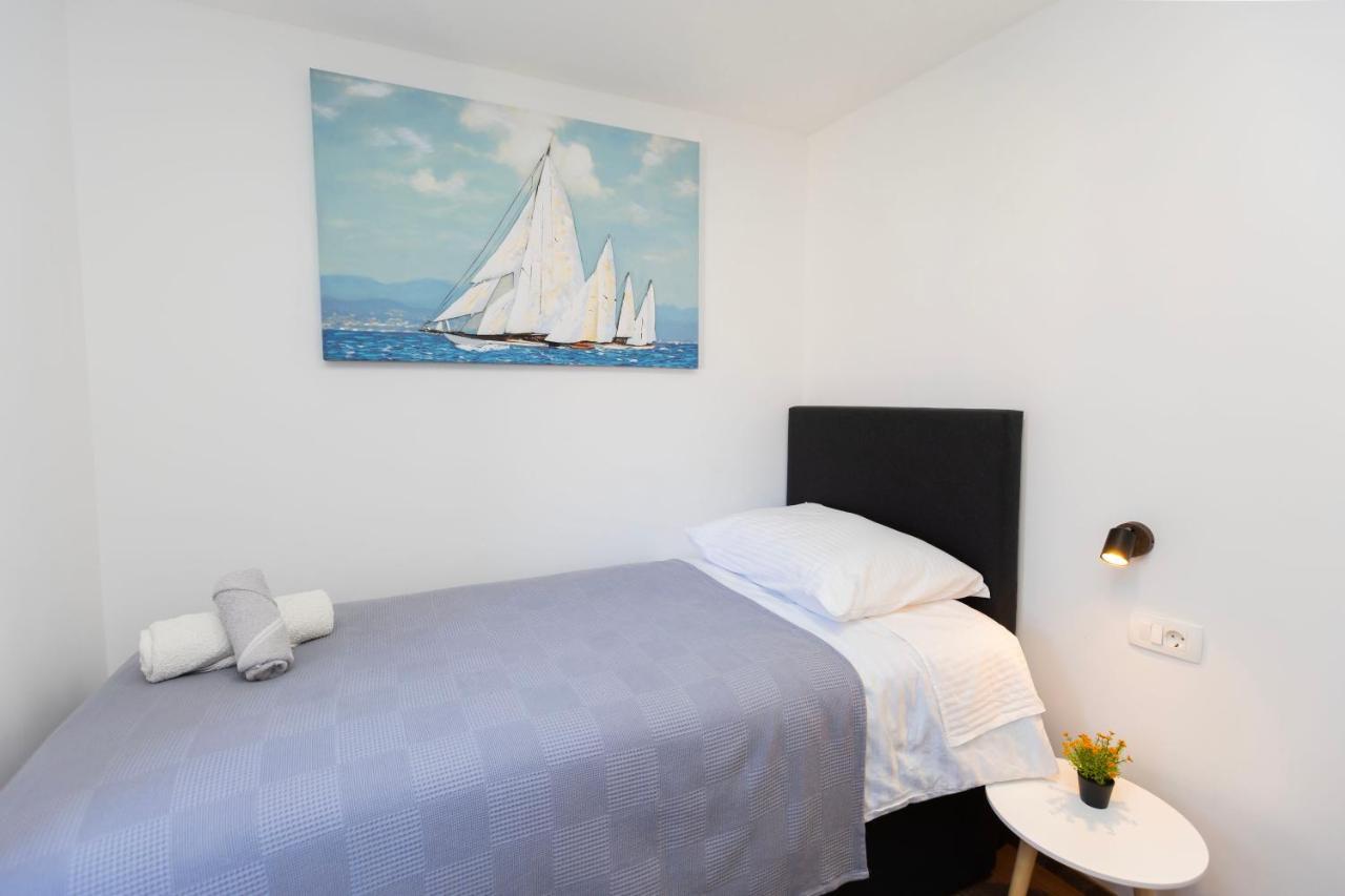 Modern Cozy Bonnie In Center Of Split. Apartamento *