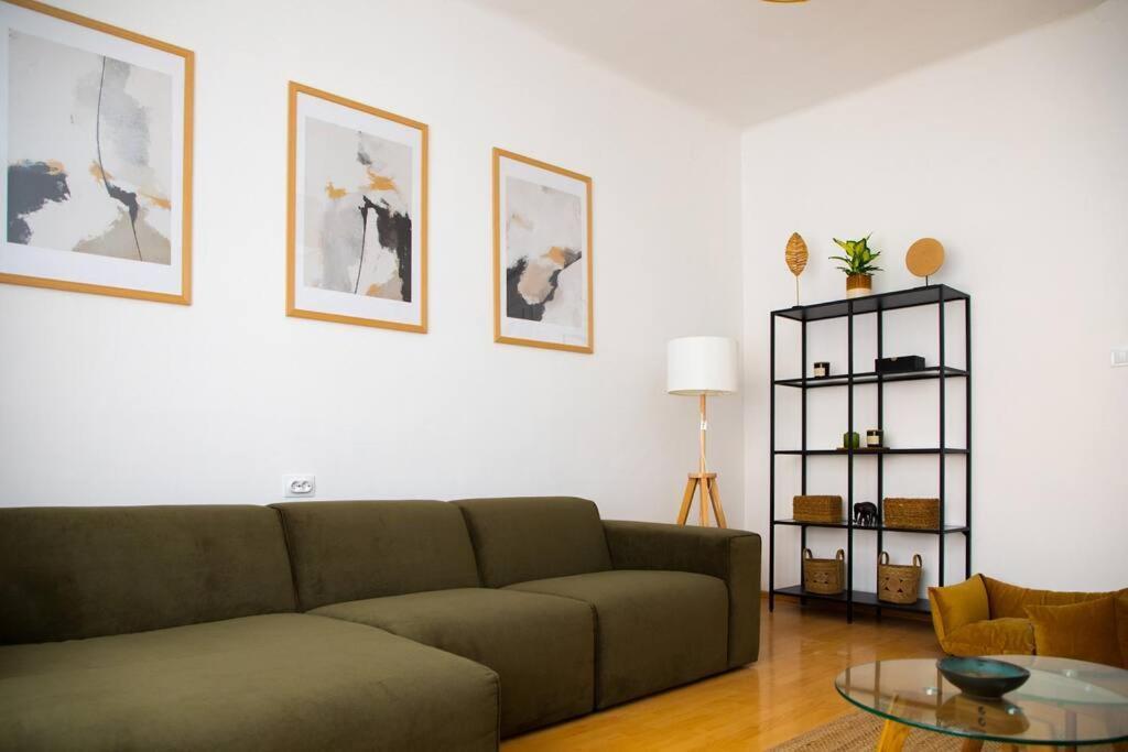 Apartman Brand New Center Nostalgija *