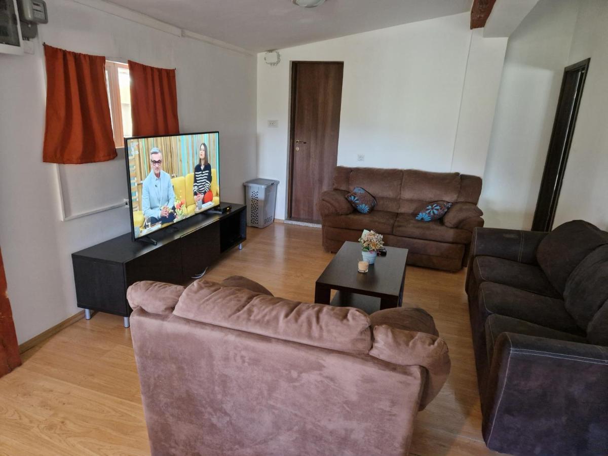 Apartman Ivan Apartment *